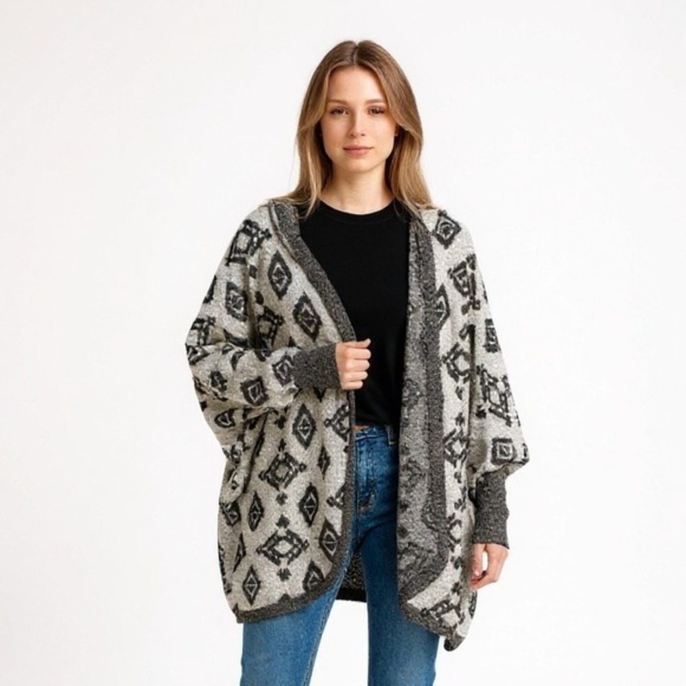Abercrombie‎ Hooded Dolman Cardigan Top Womens Size Medium Large Aztec Boho Cozy